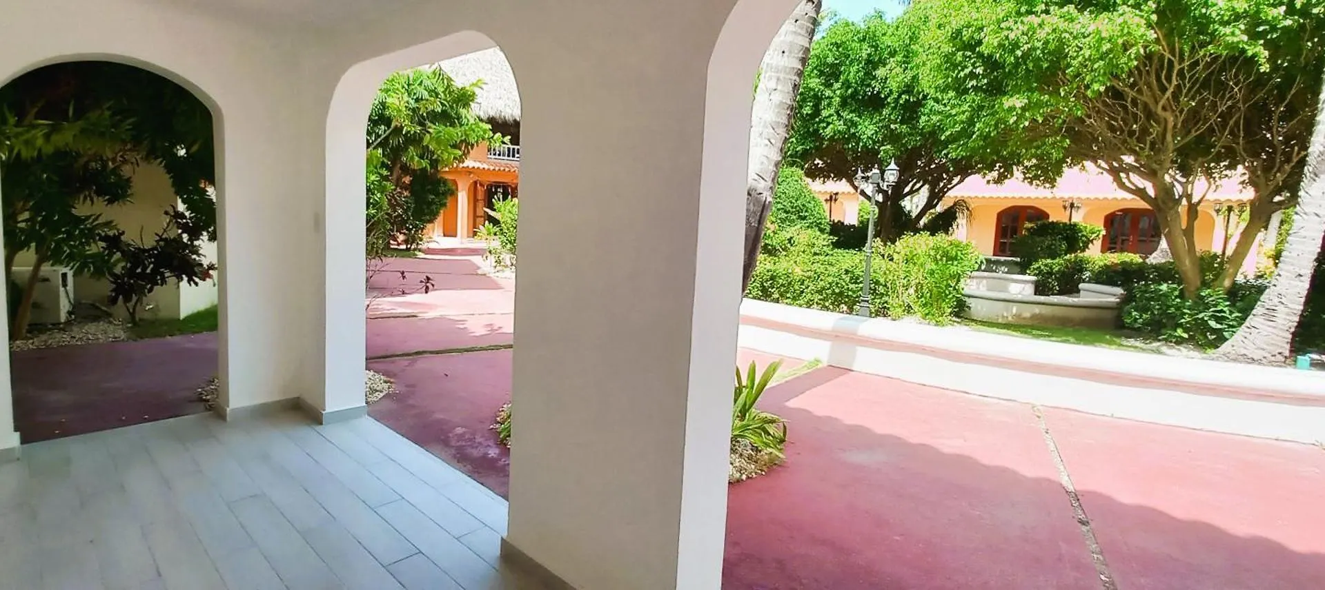 La Piazzetta Suites Punta Cana Beach - Los Corales Village