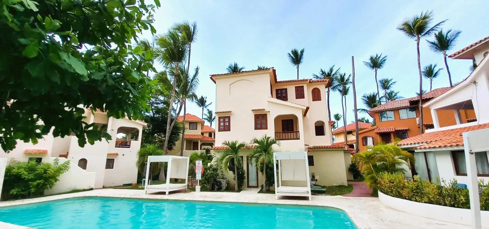 La Piazzetta Suites Punta Cana Beach - Los Corales Village