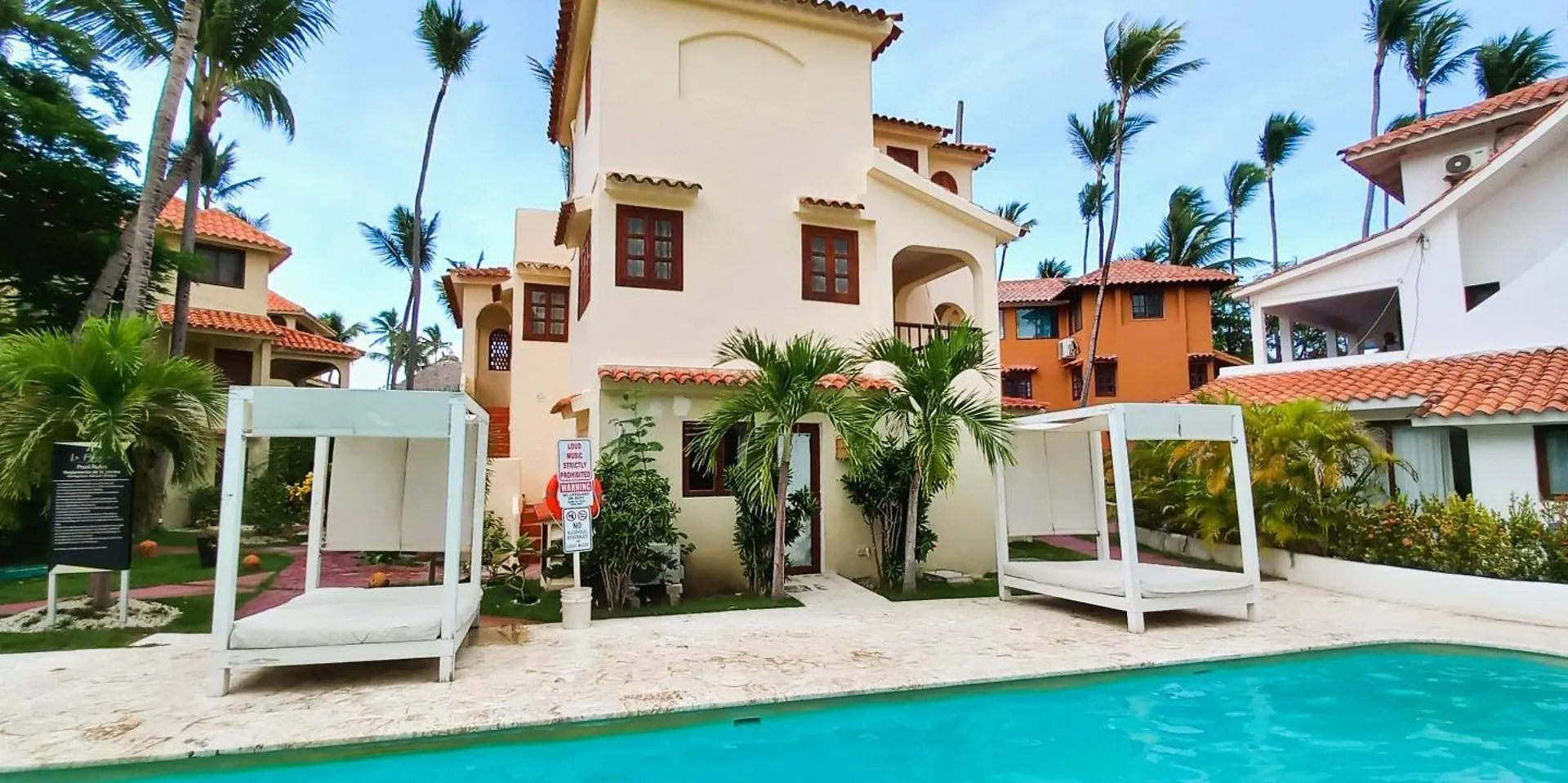 La Piazzetta Suites Punta Cana Beach - Los Corales Village