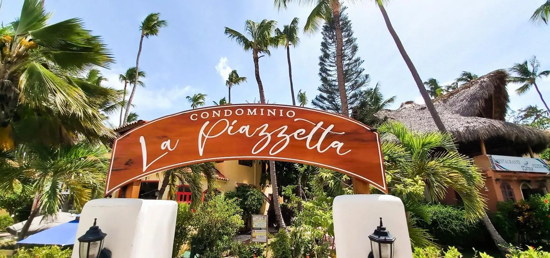 La Piazzetta Suites Punta Cana Beach - Los Corales Village Aparthotel